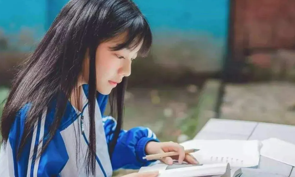 樂山振興中等職業學校
